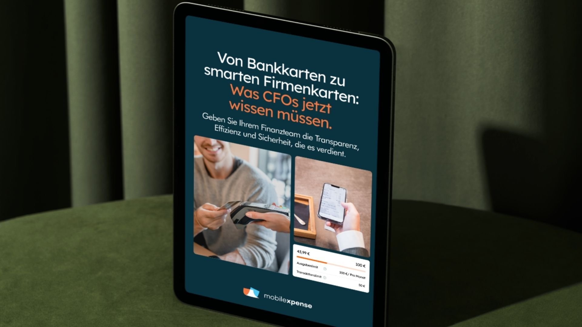 Cover des Mobilexpense E-Books: Von Bankkarten zu smarten Firmenkarten – was CFOs über moderne Firmenkreditkarten wissen müssen