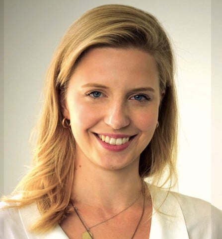 Lea Dorider - expense management expert